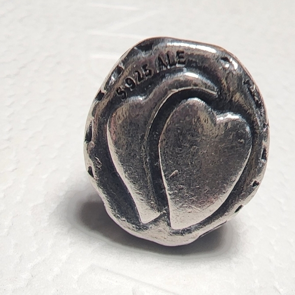 Pandora Two Tone Silver Wedding Cake Charm - Picture 3 of 8